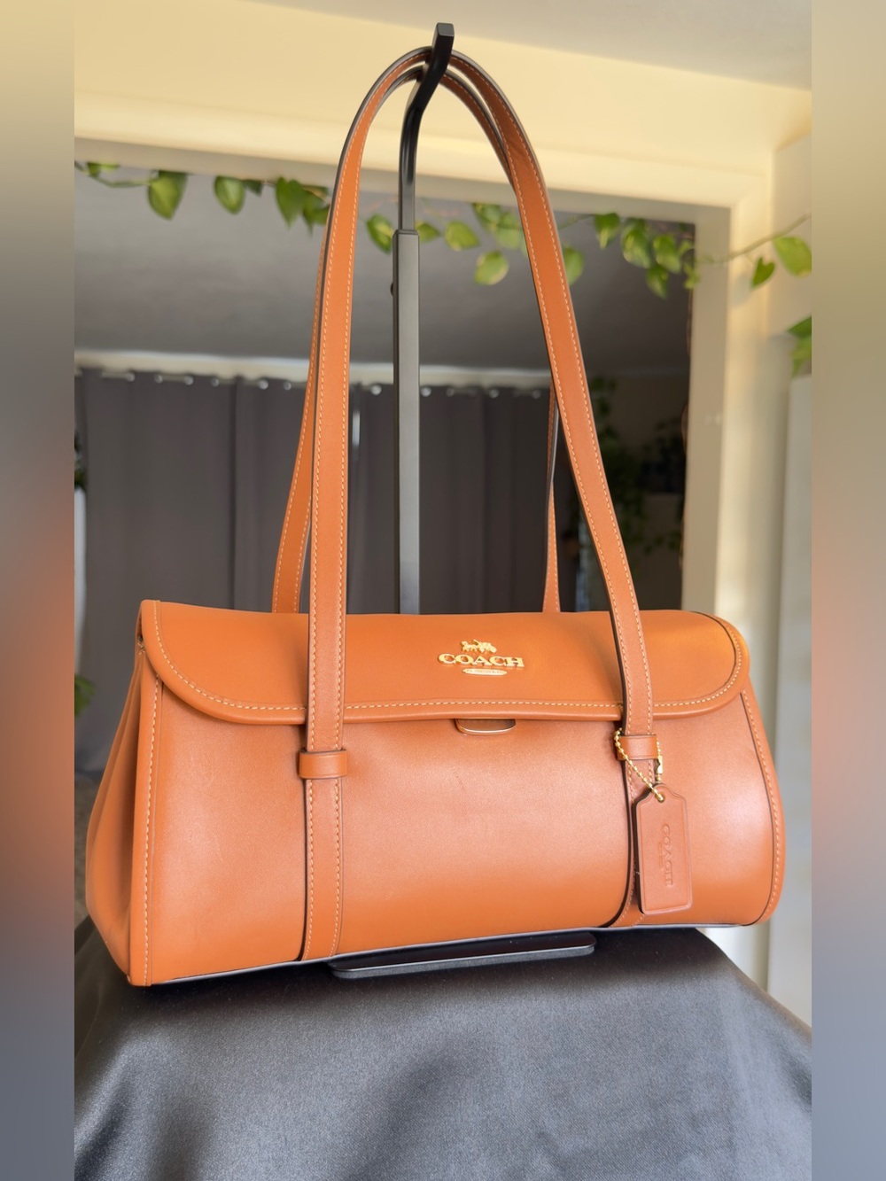 COACH NWOT Tan Smooth Leather Bridget Flap Shoulder Bag Gold Hardware